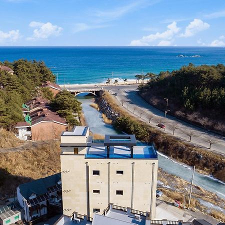 Today Gyeongpo Oceanview Pension Gangneung Exterior foto